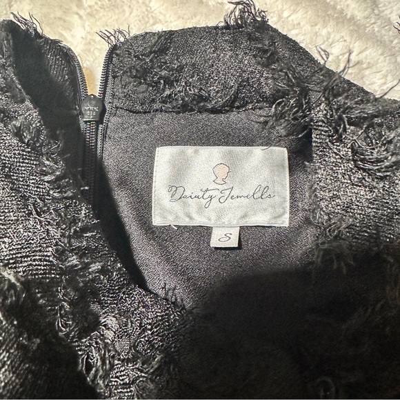 Black Dress - Picture 9 of 14